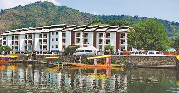 Hotel Pride Continental Srinagar  Ngoại thất bức ảnh