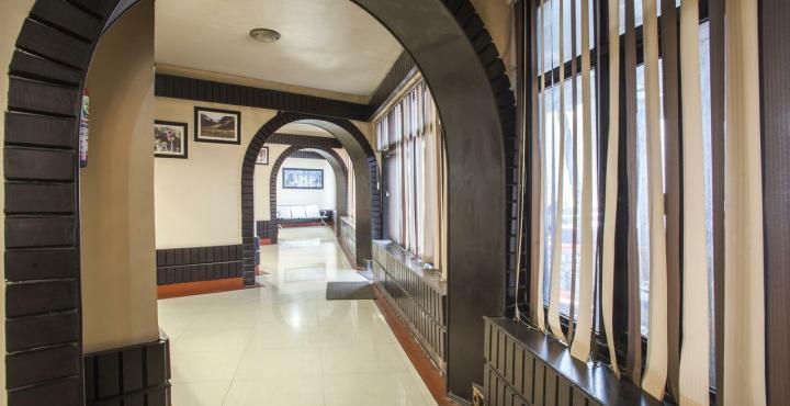 Hotel Pride Continental Srinagar  Ngoại thất bức ảnh