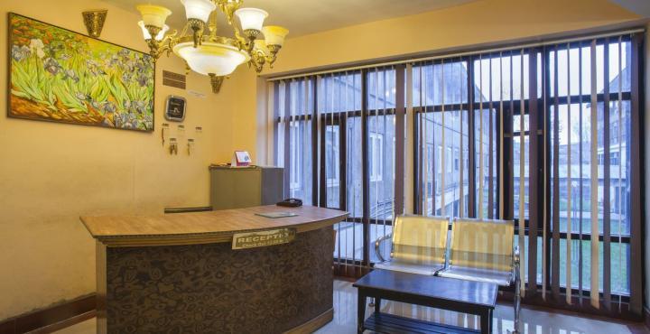 Hotel Pride Continental Srinagar  Ngoại thất bức ảnh