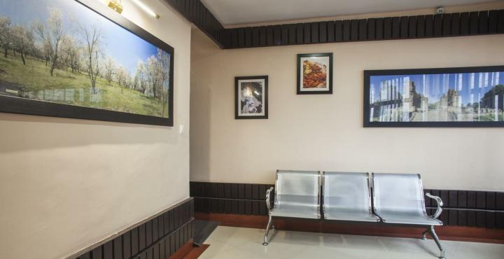 Hotel Pride Continental Srinagar  Ngoại thất bức ảnh